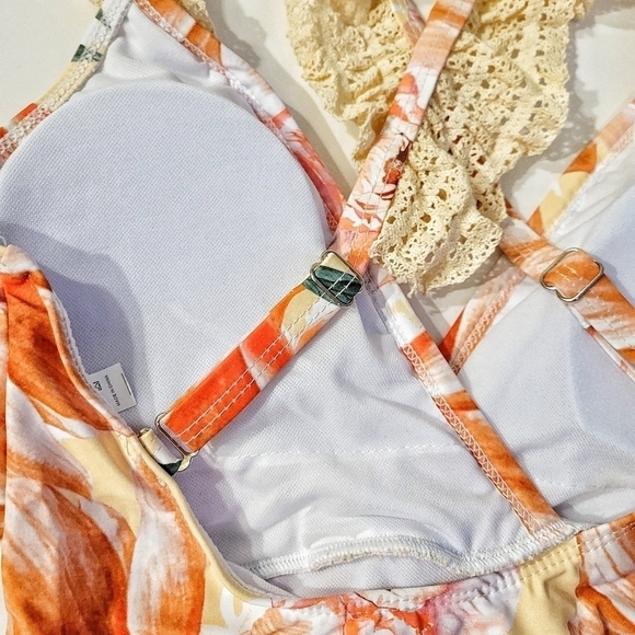 Floral & Eyelet Lace One Piece Swimsuit - Picture 8 of 13